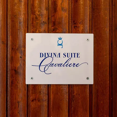 Apartment Divina Cavaliere *